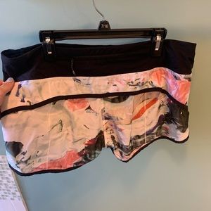 Lululemon speed shorts size 8